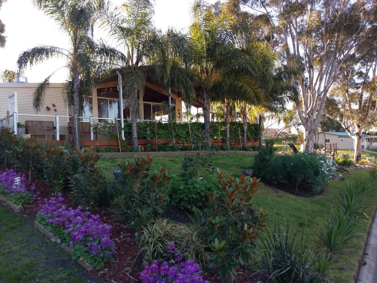 Discovery Parks - Lake Hume, New South Wales Exteriör bild